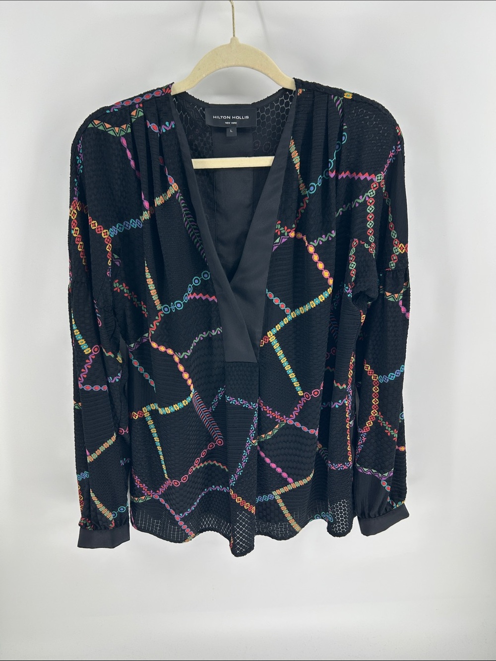 Hilton‎ Hollis Black V-Neck Blouse - Large